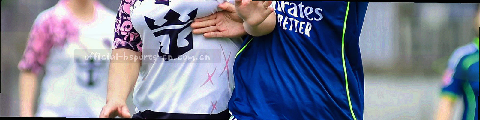 BSPORTS数据隐私保护概念图：流动的数据线与加密节点构成抽象背景